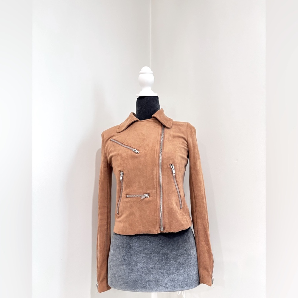 VICI Faux Suede Cropped Moto Jacket In Camel Size Xs